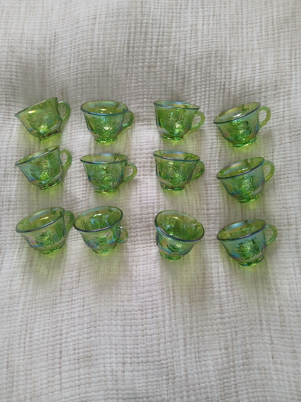 Indiana Glassware Vintage Green Iridescent Glass Punch Cups